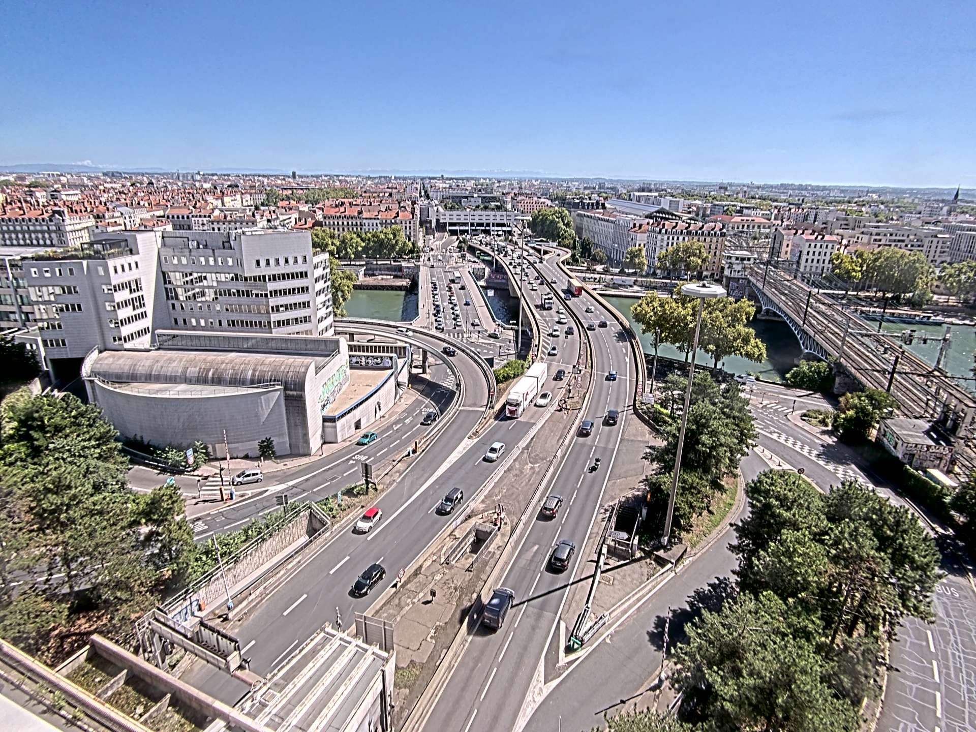 Caméra autoroute à Lyon Perrache à l'entrée Sud du Tunnel sous Fourvière, en direction de Marseille