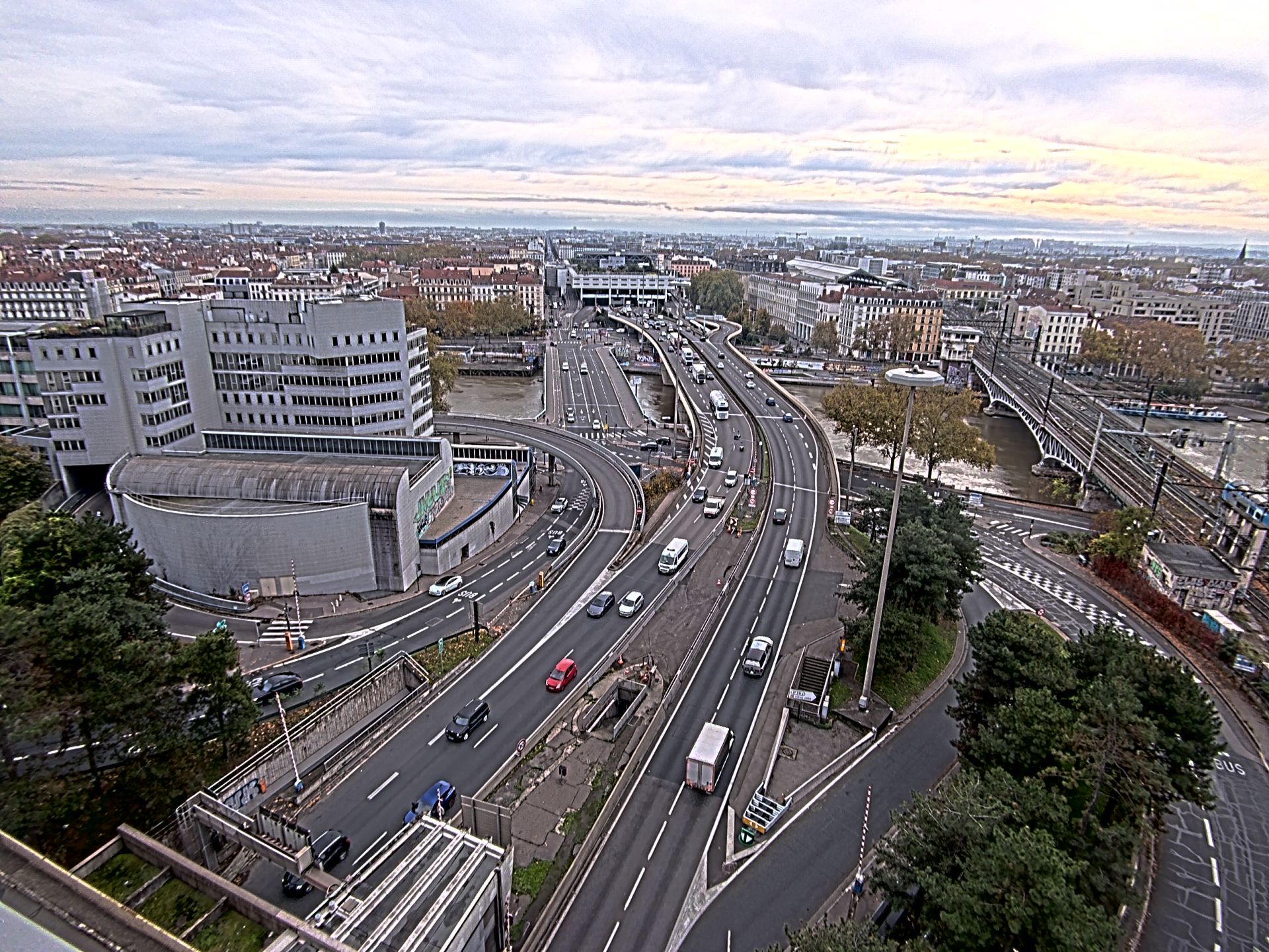 Caméra autoroute à Lyon Perrache à l'entrée Sud du Tunnel sous Fourvière, en direction de Marseille