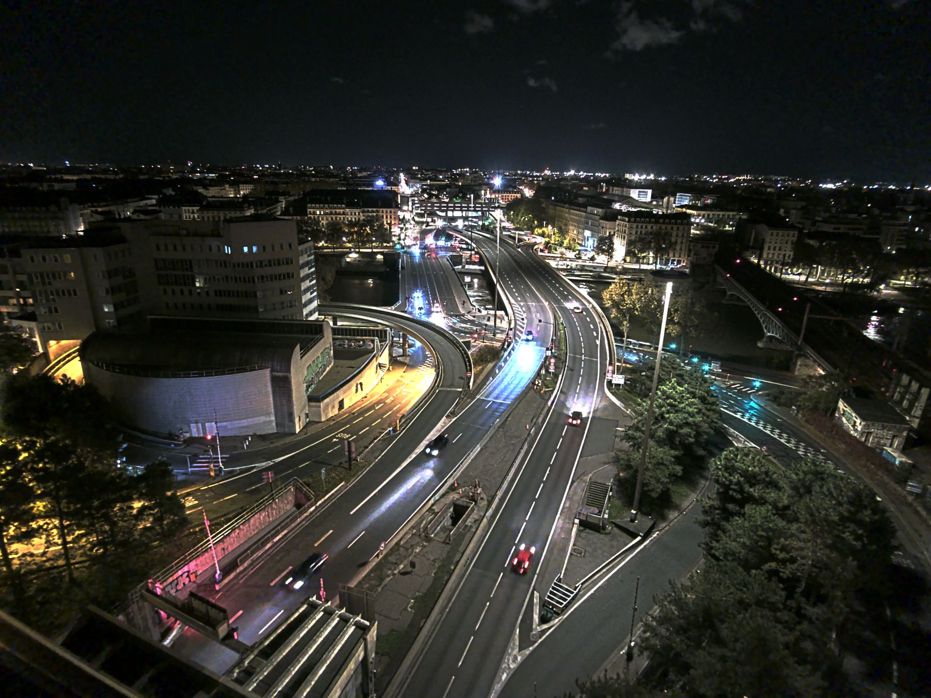 Caméra autoroute à Lyon Perrache à l'entrée Sud du Tunnel sous Fourvière, en direction de Marseille