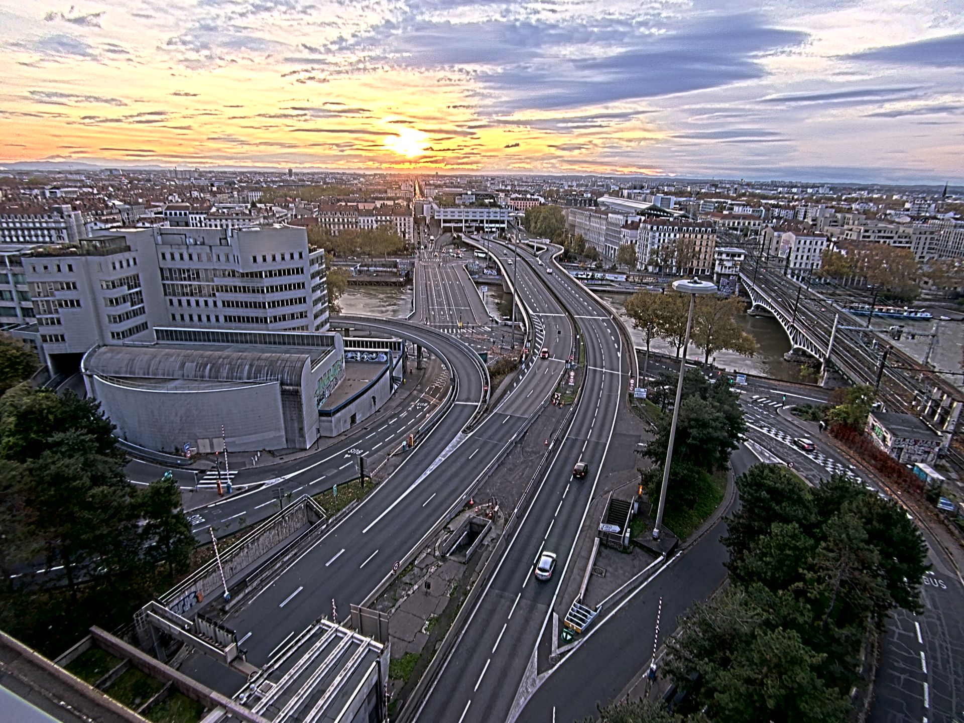 Caméra autoroute à Lyon Perrache à l'entrée Sud du Tunnel sous Fourvière, en direction de Marseille