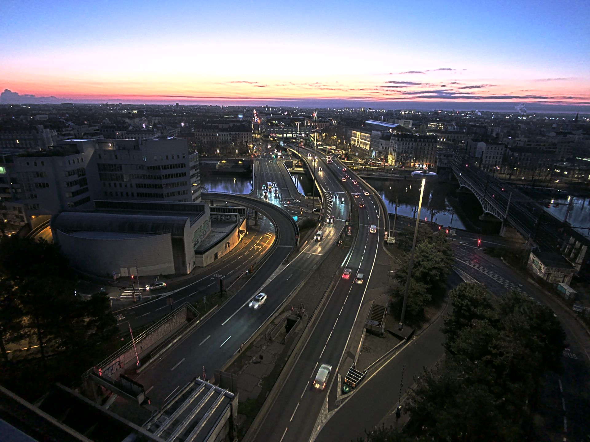 Caméra autoroute à Lyon Perrache à l'entrée Sud du Tunnel sous Fourvière, en direction de Marseille