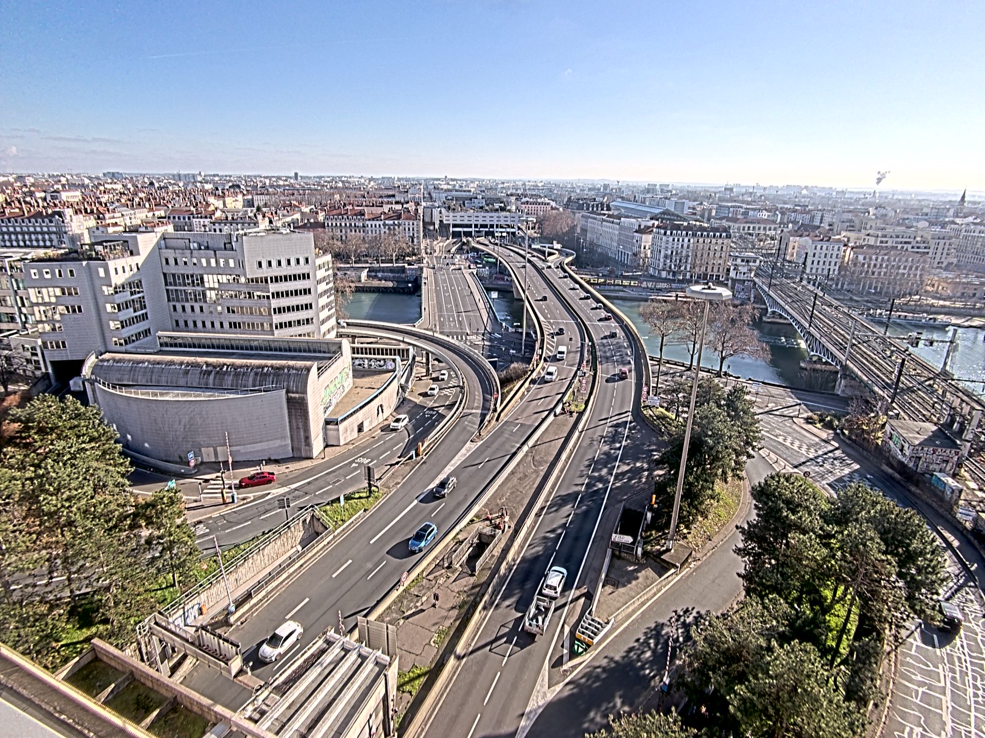 Caméra autoroute à Lyon Perrache à l'entrée Sud du Tunnel sous Fourvière, en direction de Marseille