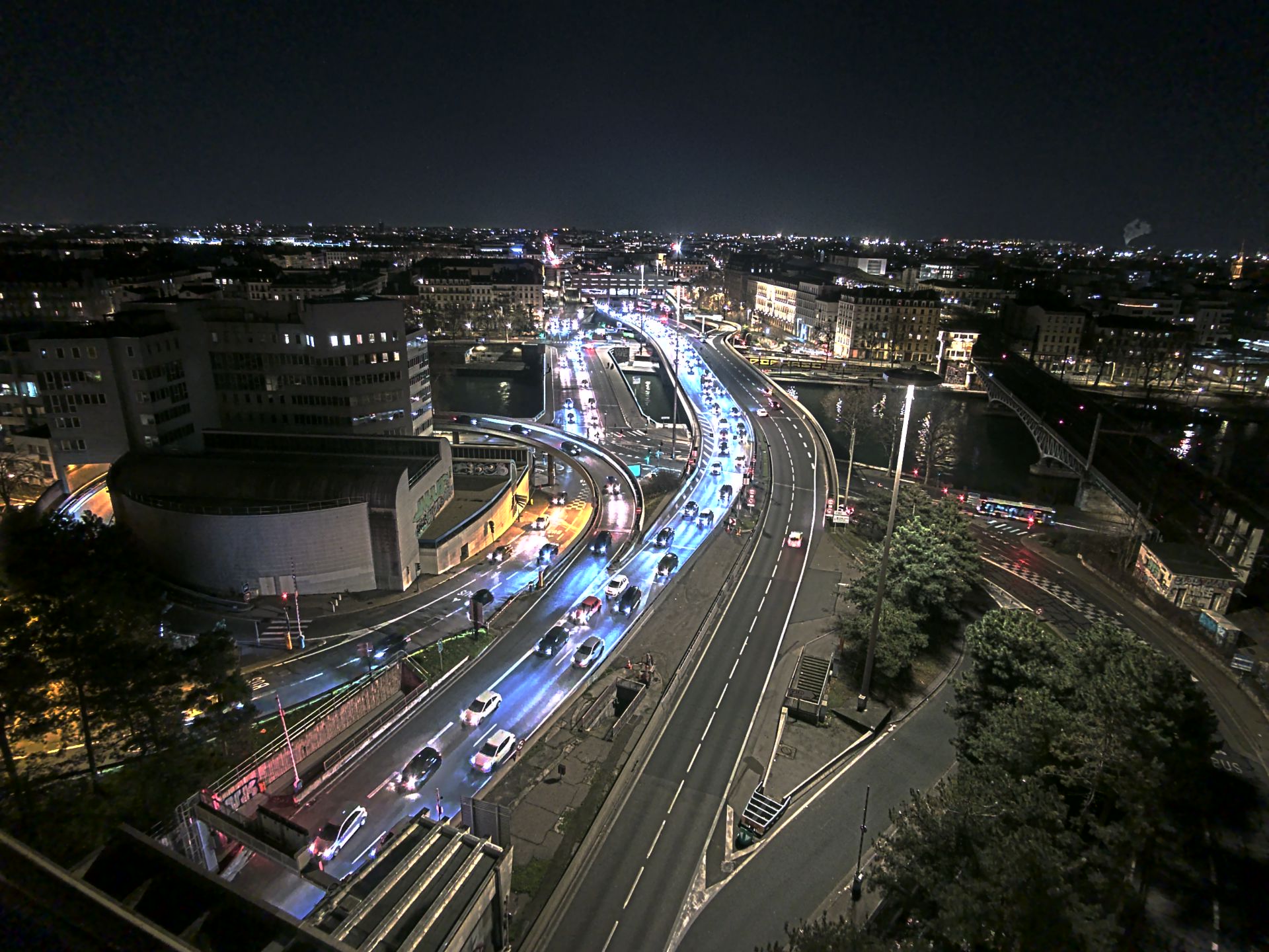 Caméra autoroute à Lyon Perrache à l'entrée Sud du Tunnel sous Fourvière, en direction de Marseille