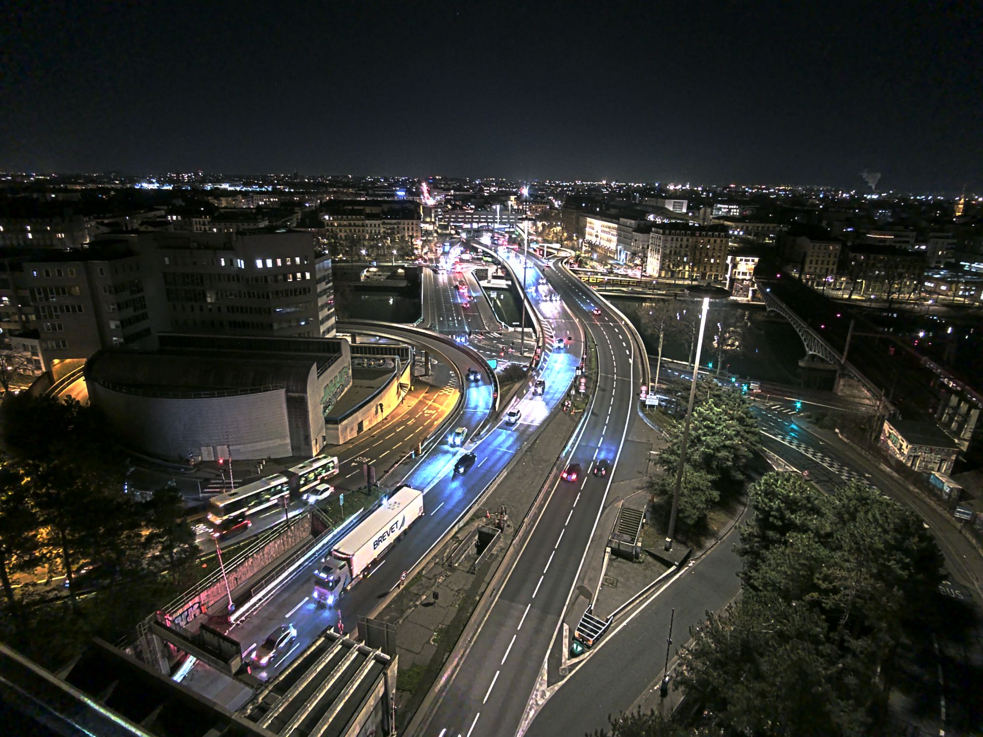 Caméra autoroute à Lyon Perrache à l'entrée Sud du Tunnel sous Fourvière, en direction de Marseille