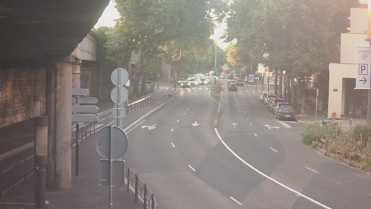 Webcam à la jonction du boulevard de Stalingrad et de la rue W. Rousseau sur la D48 dans le 6è arrondissement de Lyon