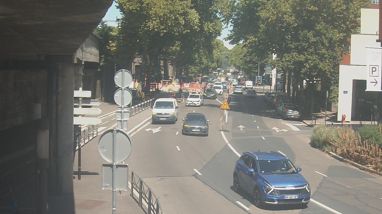 <h2>Webcam à la jonction du boulevard de Stalingrad et de la rue W. Rousseau sur la D48 dans le 6è arrondissement de Lyon</h2>