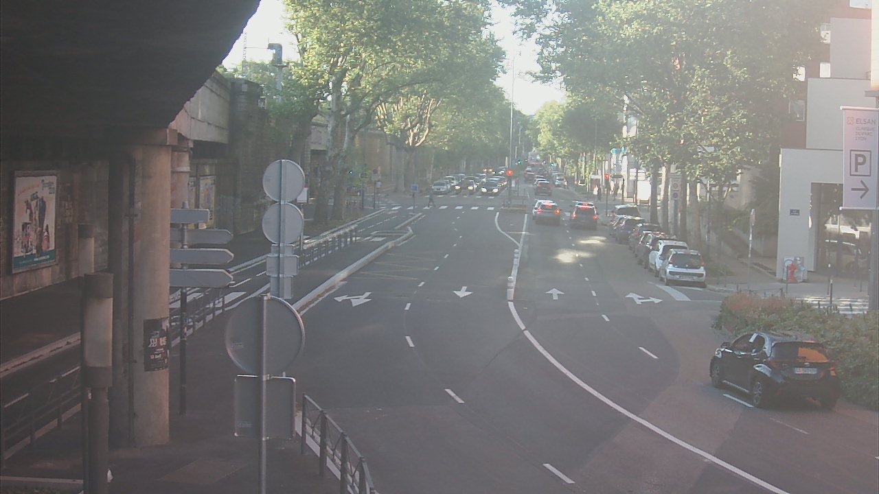 Webcam à la jonction du boulevard de Stalingrad et de la rue W. Rousseau sur la D48 dans le 6è arrondissement de Lyon