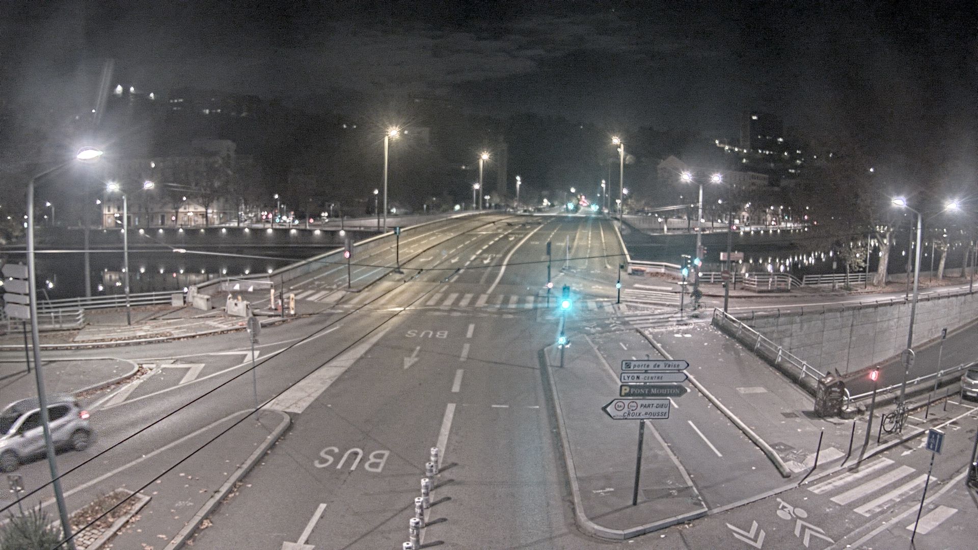Webcam à Lyon au niveau du pont Clémenceau sur la D506. Vue orientée vers le tunnel de la Croix-Rousse