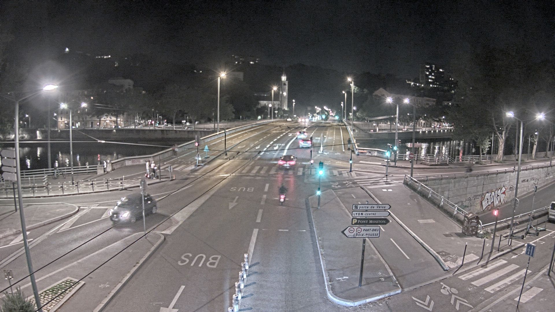 Webcam à Lyon au niveau du pont Clémenceau sur la D506. Vue orientée vers le tunnel de la Croix-Rousse