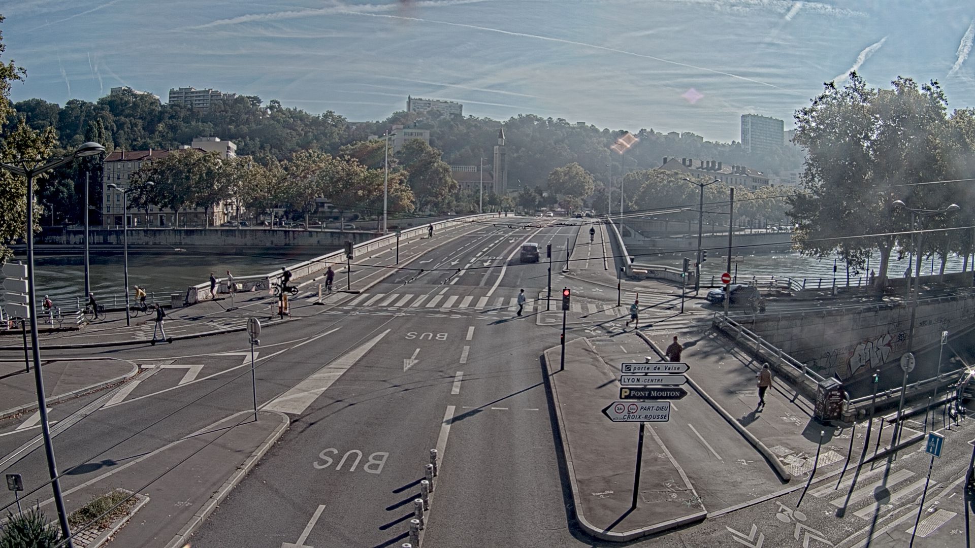Webcam à Lyon au niveau du pont Clémenceau sur la D506. Vue orientée vers le tunnel de la Croix-Rousse