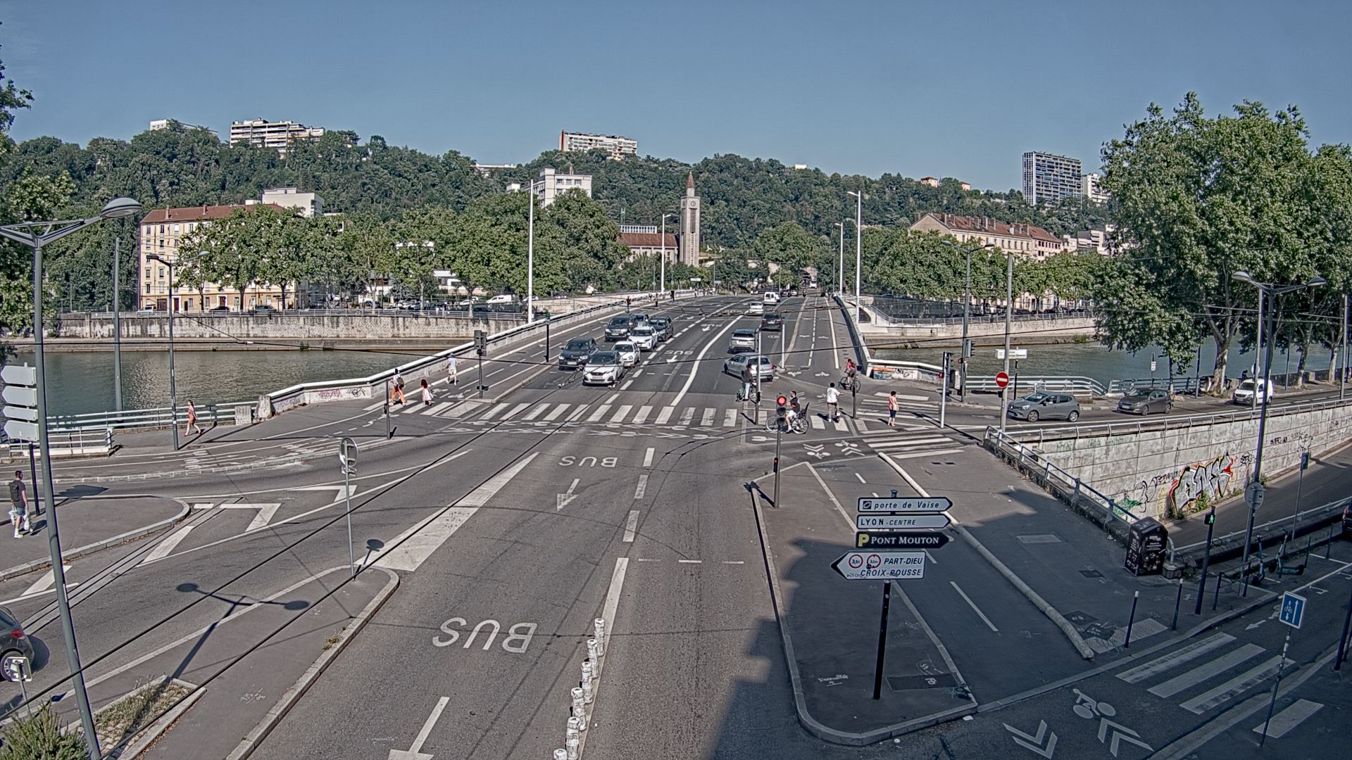 Webcam à Lyon au niveau du pont Clémenceau sur la D506. Vue orientée vers le tunnel de la Croix-Rousse