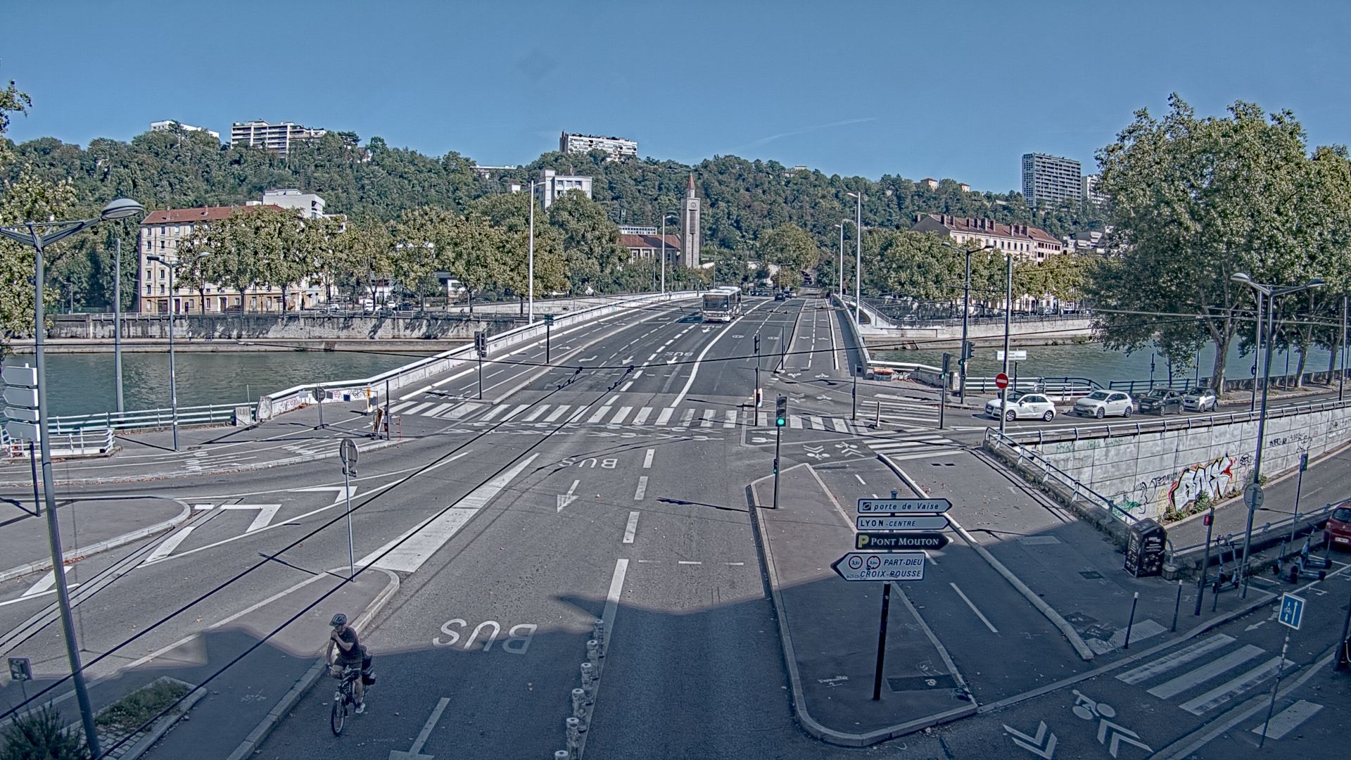 Webcam à Lyon au niveau du pont Clémenceau sur la D506. Vue orientée vers le tunnel de la Croix-Rousse