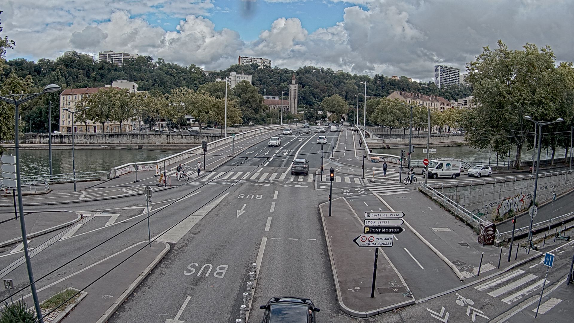 Webcam à Lyon au niveau du pont Clémenceau sur la D506. Vue orientée vers le tunnel de la Croix-Rousse
