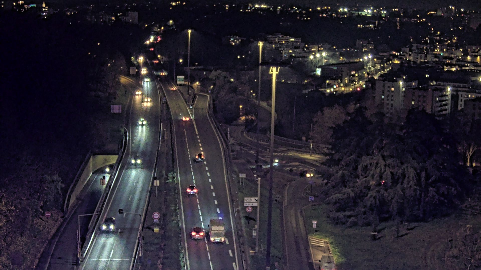 Caméra autoroute à Lyon, entrée Nord du Tunnel sous Fourvière, en direction de Paris