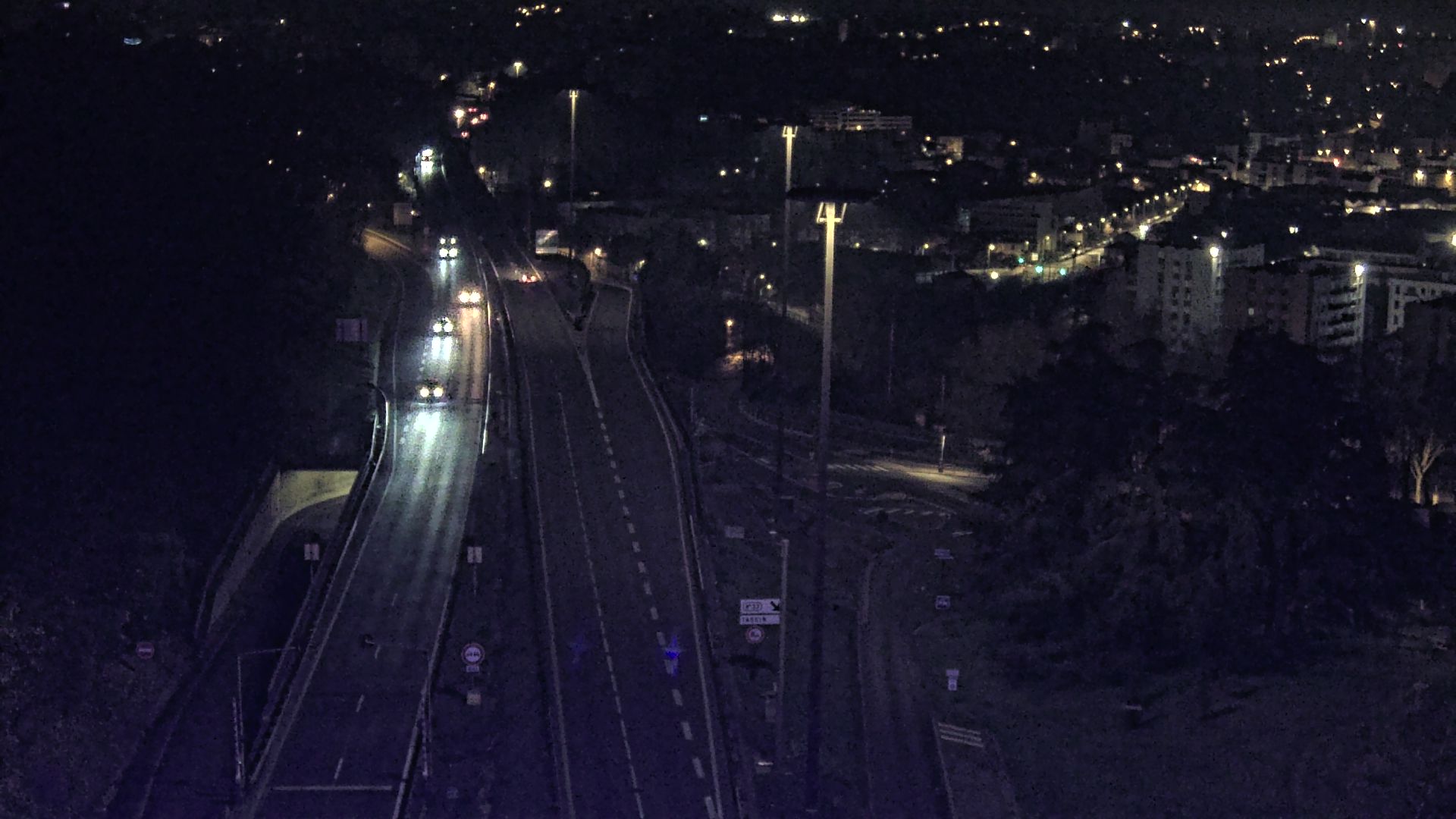 Caméra autoroute à Lyon, entrée Nord du Tunnel sous Fourvière, en direction de Paris