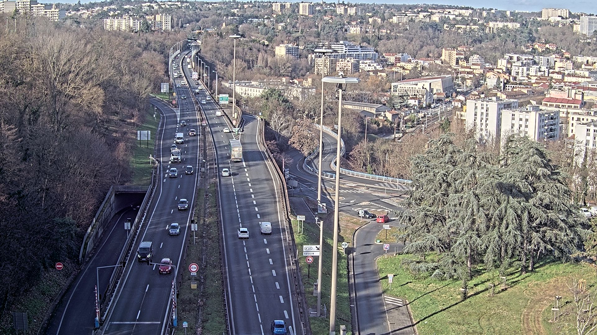 Caméra autoroute à Lyon, entrée Nord du Tunnel sous Fourvière, en direction de Paris
