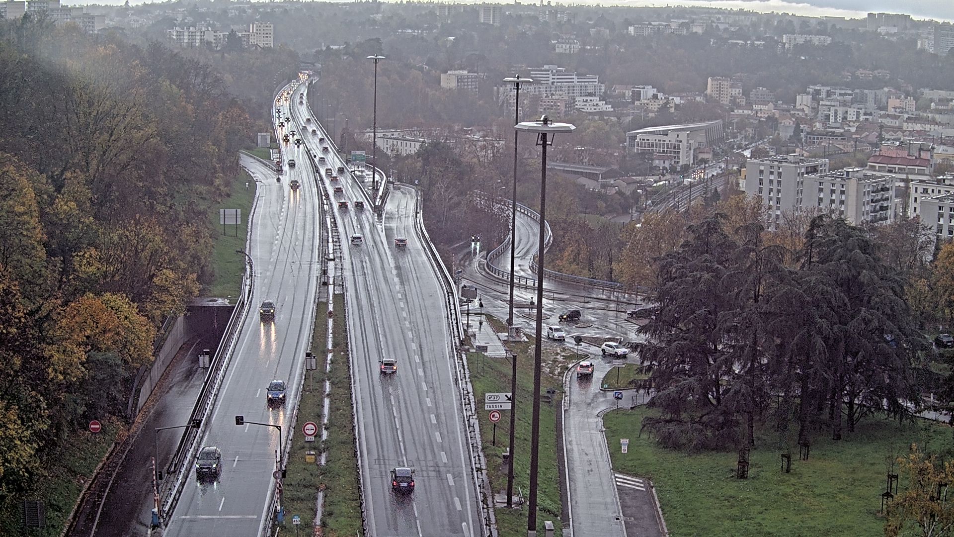 Caméra autoroute à Lyon, entrée Nord du Tunnel sous Fourvière, en direction de Paris