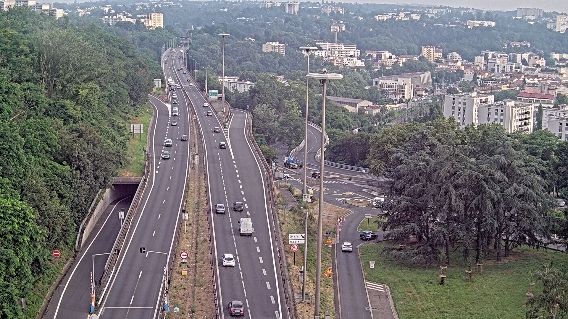 Caméra autoroute à Lyon, entrée Nord du Tunnel sous Fourvière, en direction de Paris