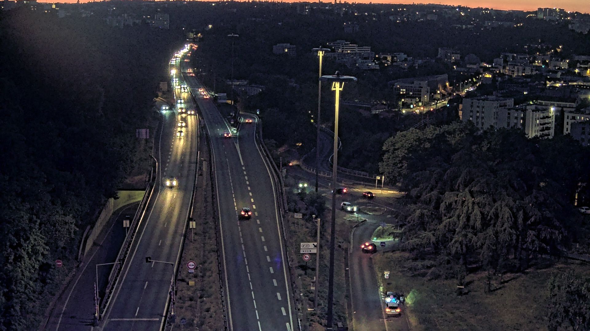 Caméra autoroute à Lyon, entrée Nord du Tunnel sous Fourvière, en direction de Paris