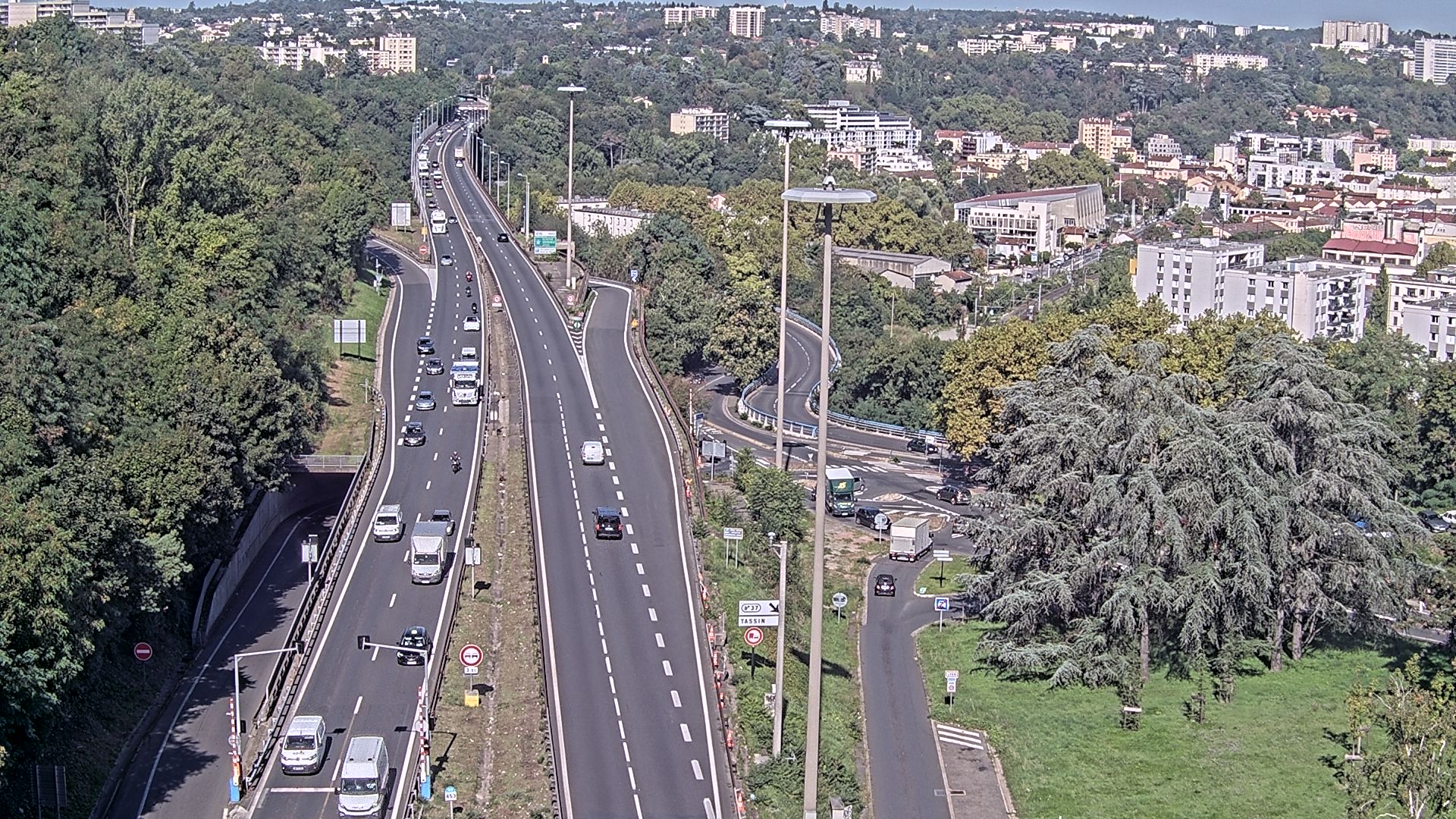 Caméra autoroute à Lyon, entrée Nord du Tunnel sous Fourvière, en direction de Paris
