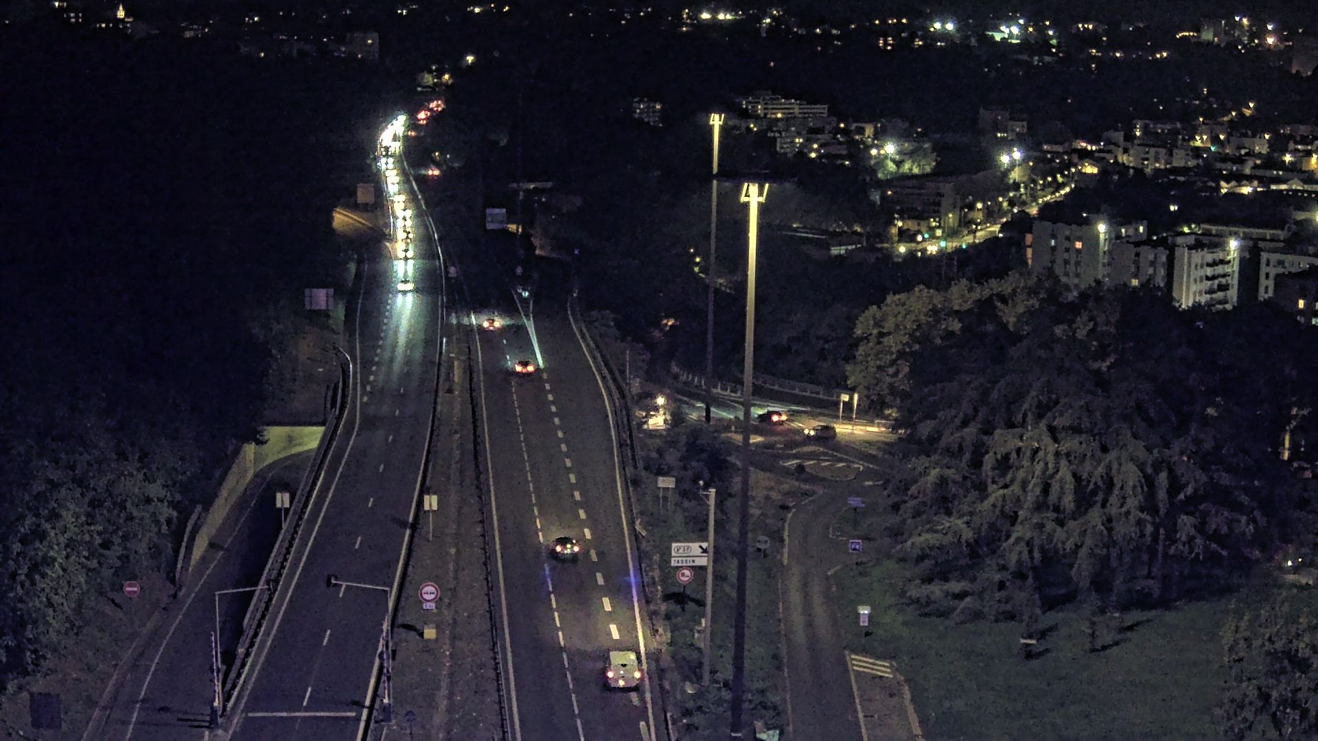 Caméra autoroute à Lyon, entrée Nord du Tunnel sous Fourvière, en direction de Paris