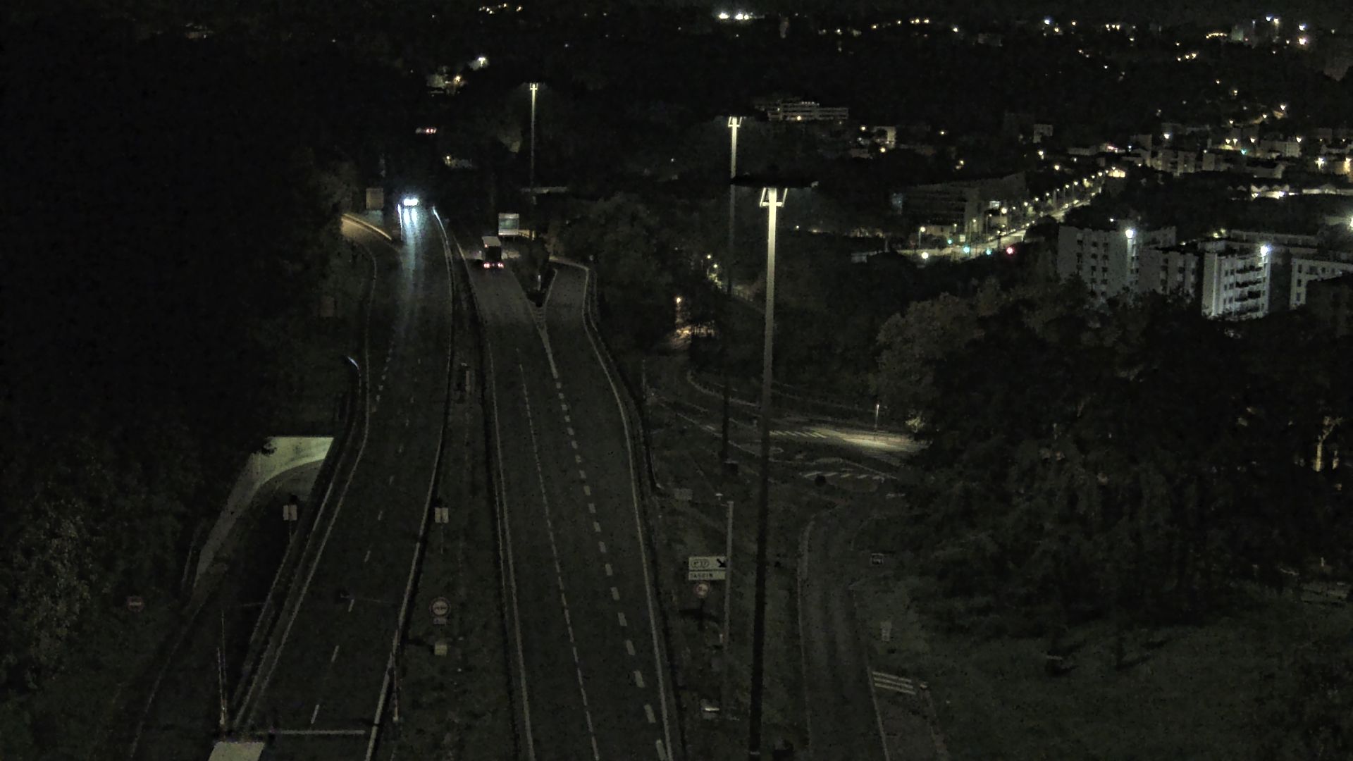 Caméra autoroute à Lyon, entrée Nord du Tunnel sous Fourvière, en direction de Paris
