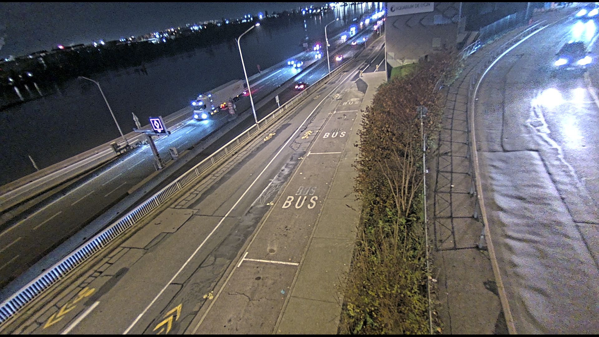Caméra trafic sur A7 à Lyon, au niveau du Pont de la Mulatière, vue orientée vers Marseille