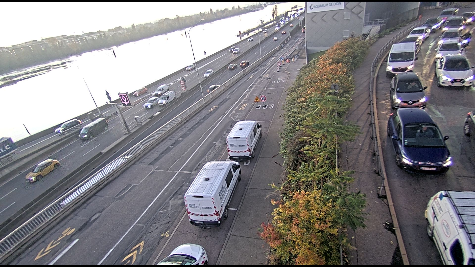 Caméra trafic sur A7 à Lyon, au niveau du Pont de la Mulatière, vue orientée vers Marseille