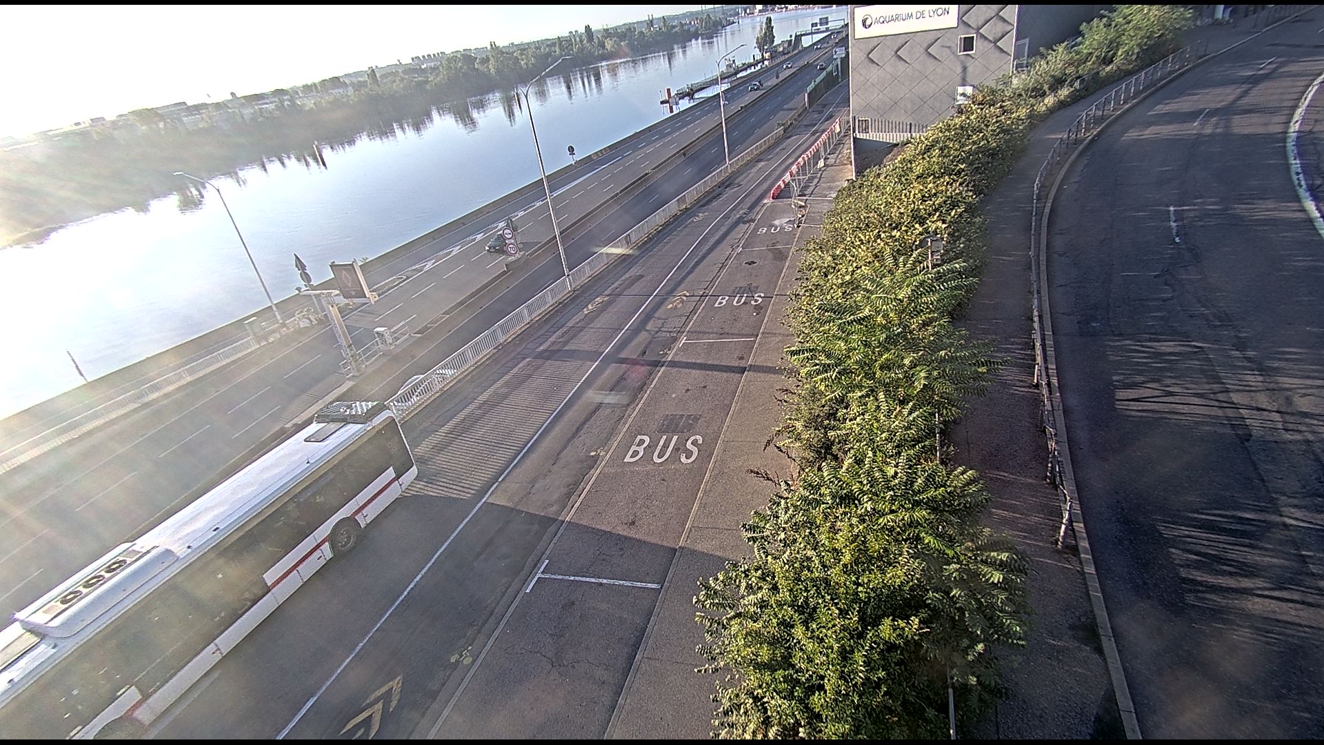 Caméra trafic sur A7 à Lyon, au niveau du Pont de la Mulatière, vue orientée vers Marseille
