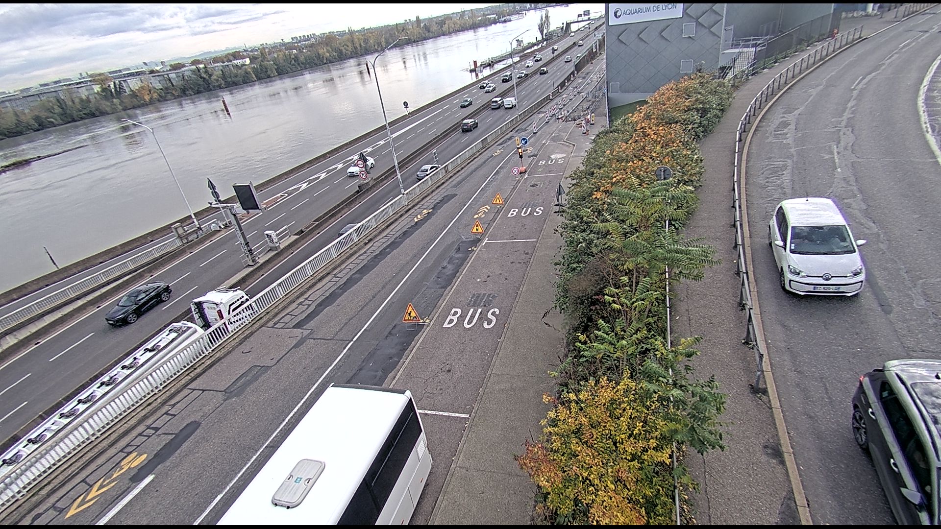 Caméra trafic sur A7 à Lyon, au niveau du Pont de la Mulatière, vue orientée vers Marseille