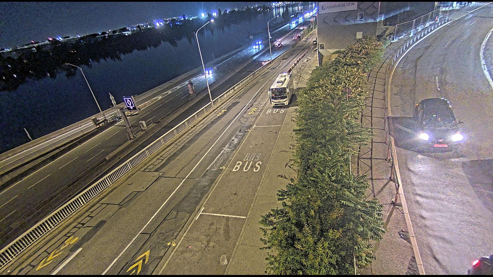 Caméra trafic sur A7 à Lyon, au niveau du Pont de la Mulatière, vue orientée vers Marseille