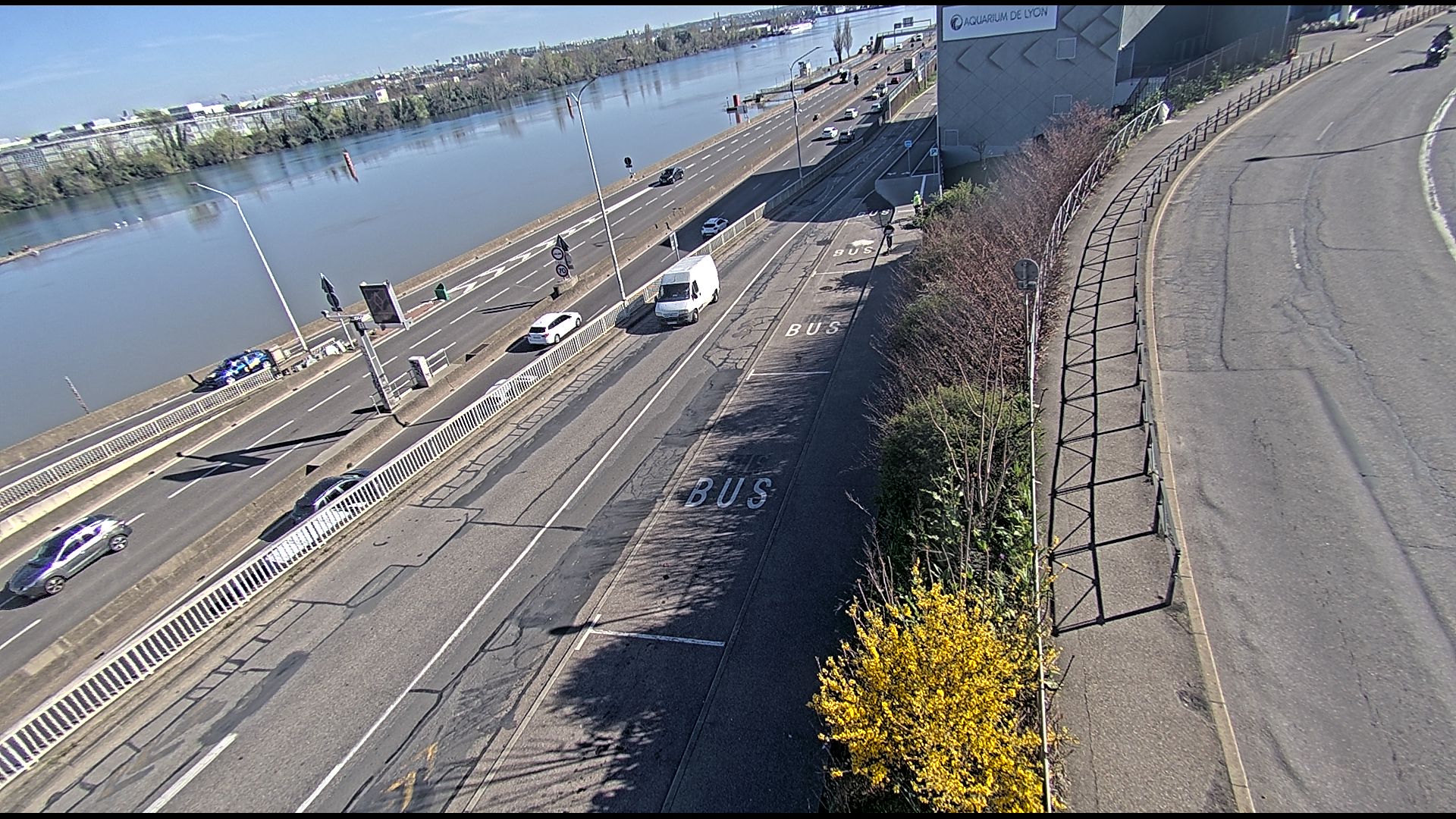 Caméra trafic sur A7 à Lyon, au niveau du Pont de la Mulatière, vue orientée vers Marseille