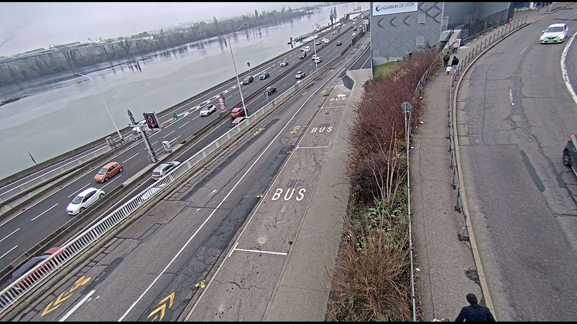 Caméra trafic sur A7 à Lyon, au niveau du Pont de la Mulatière, vue orientée vers Marseille
