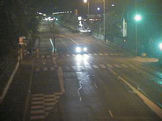 Webcam à la jonction de l'avenue de Bohlen et de la rue Salengro à Vaulx-en-Velin. Vue orientée vers Lyon